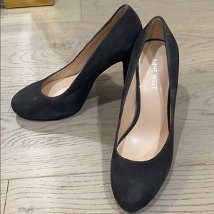 Dark grey suede Nine West pumps